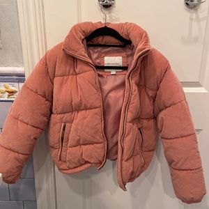 Never Worn American Eagle Pink Corduroy Puffer with Compactible Hoodie
